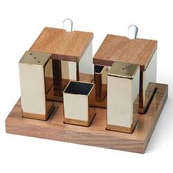 Groovy - Groovy 5 Li Ahşap Standlı Kare Tuzluk Baharatlık Takımı Altın Renk