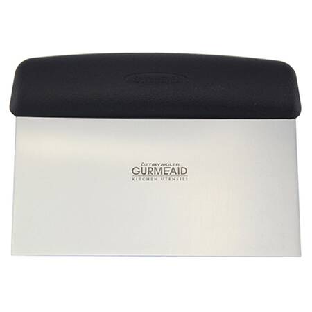 Öztiryakiler Hamur Kesici Plastik Saplı 15 Cm Öztiryakiler Hamur Kesici Plastik Saplı 15 Cm